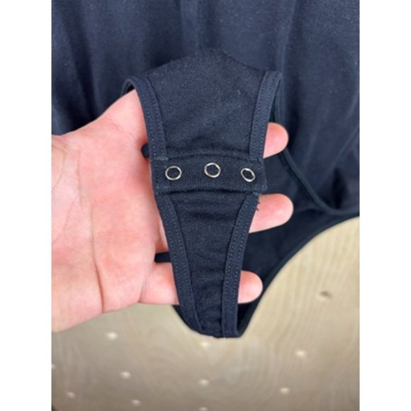Free People Intimately Black Scalloped Muscle Cut Bodysuit Size XS - Picture 3 of 5